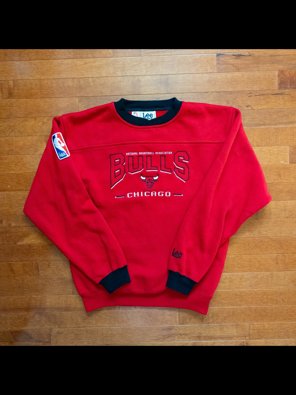 1997 Lee Sport Chicago Bulls Embroidered NBA Licensed Sweatshirt Men's XL